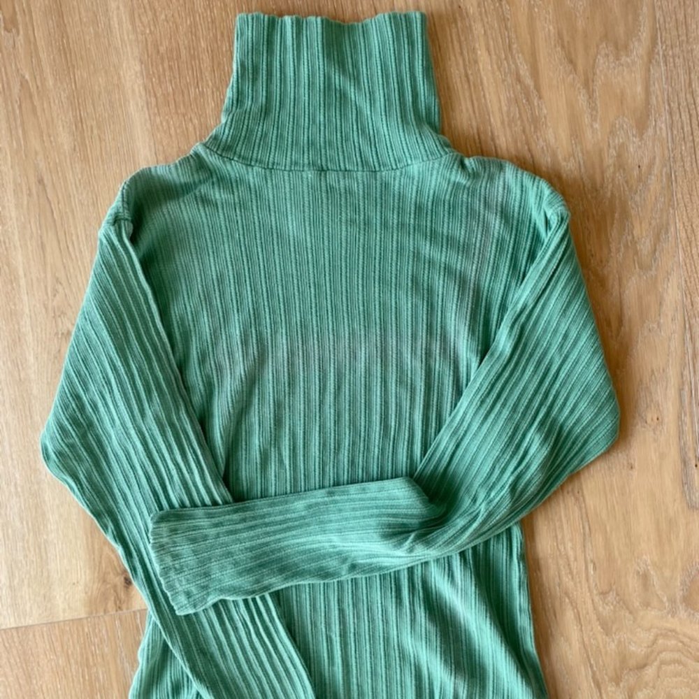 Rudy Jude Pointelle Turtleneck size m